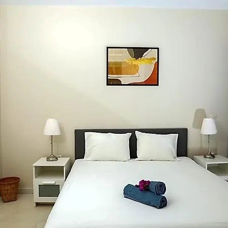 Irenes Dream - For Dreamy Holidays Mikri Vigla